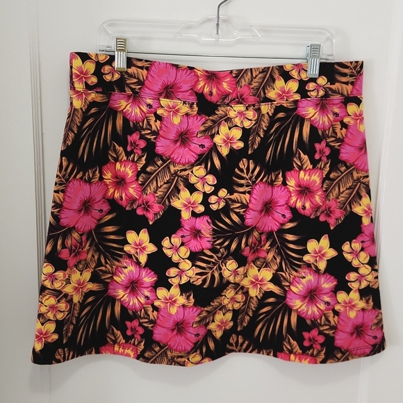Sport Savvy Petite Tropical Skort Size Large - Picture 2 of 7